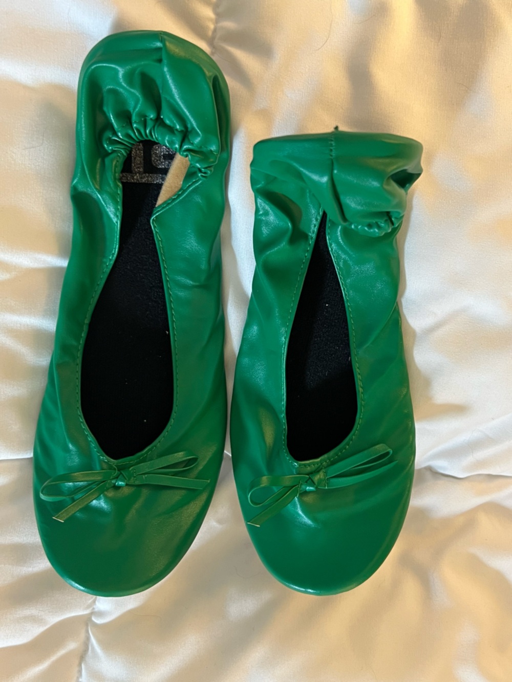Silky Toes Women's Kelly Green Foldable Ballet Flats Slip On Travel Shoes Large
